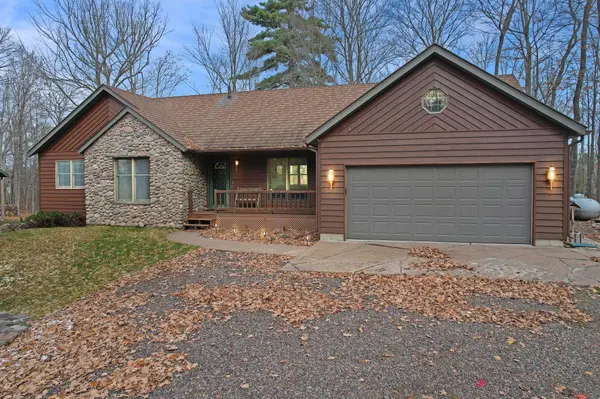 1656 N Sunset Beach DR, Edgewater, WI 54817