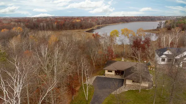 3658 Padre CT, Nisswa, MN 56468