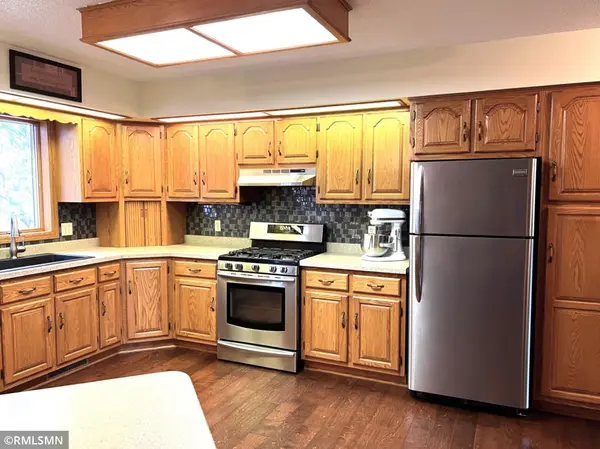 520 Delaware AVE, Adrian, MN 56110