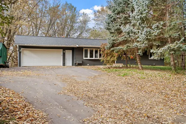 685 Nelson RD, Independence, MN 55359