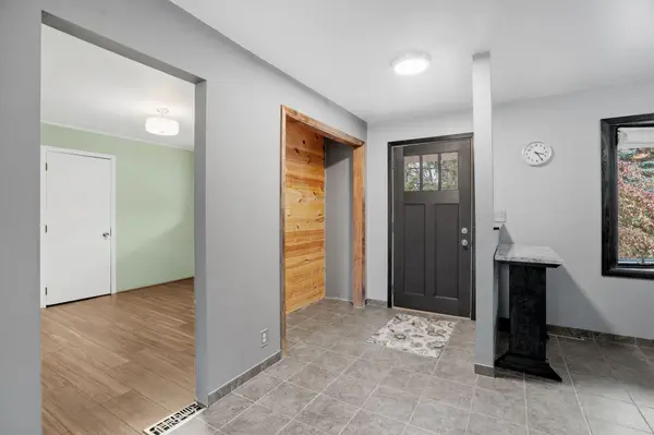 685 Nelson RD, Independence, MN 55359