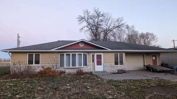 15970 Comstock AVE E, Coates, MN 55068