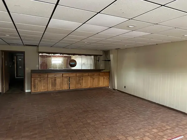 907 Saint Olaf AVE N, Canby, MN 56220