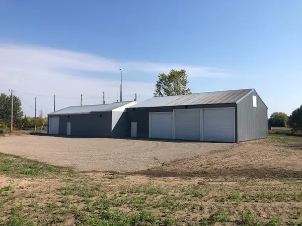 820 Garfield ST S,  Cambridge,  MN 55008