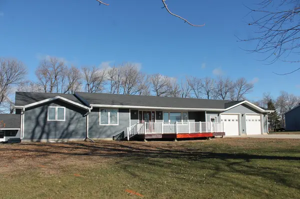 12 Lime Lake DR, Lime Lake Twp, MN 56114