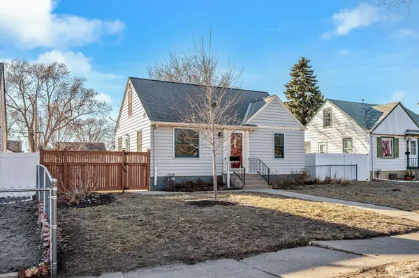 5005 Camden AVE N, Minneapolis, MN 55430
