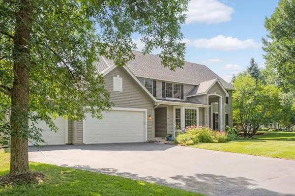 5730 Marsh Pointe DR, Shorewood, MN 55331