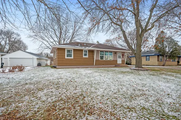 10819 Norway ST NW, Coon Rapids, MN 55448