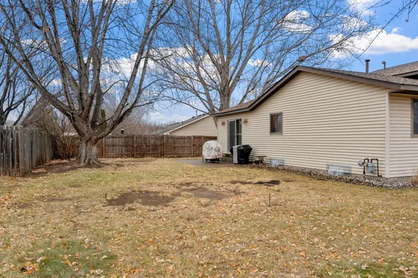 303 17th ST S, Buffalo, MN 55313