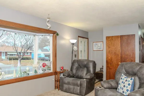 2412 25th ST NW, Rochester, MN 55901
