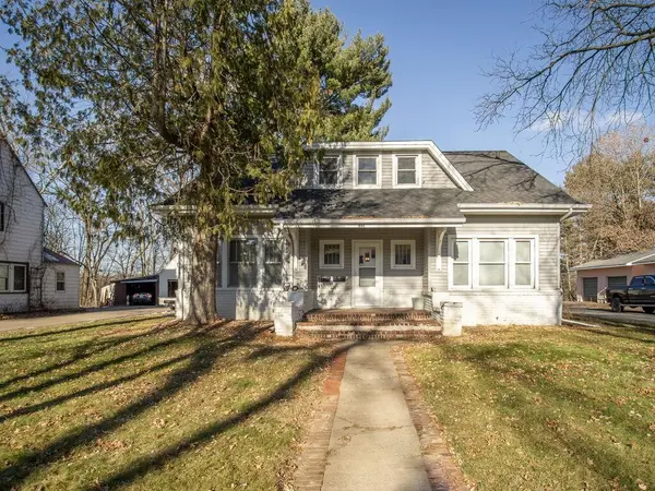 601 12th AVE W, Menomonie, WI 54751