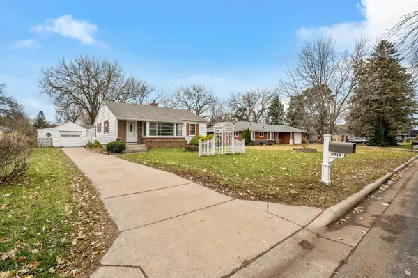 8017 Ridgeway RD, Golden Valley, MN 55426