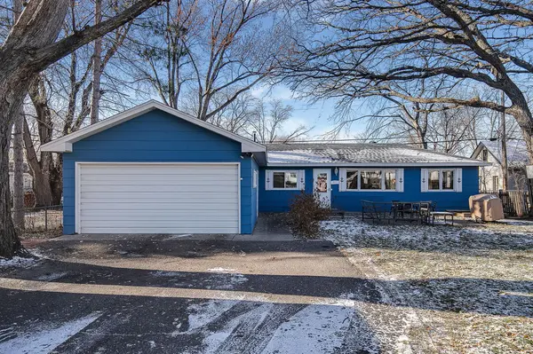 5011 Vera Cruz AVE N, Crystal, MN 55429