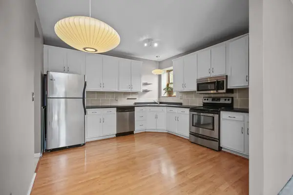 546 Laurel AVE #5, Saint Paul, MN 55102