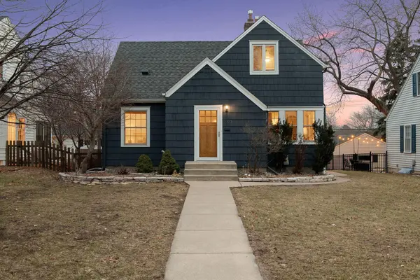 5523 Queen AVE S, Minneapolis, MN 55410