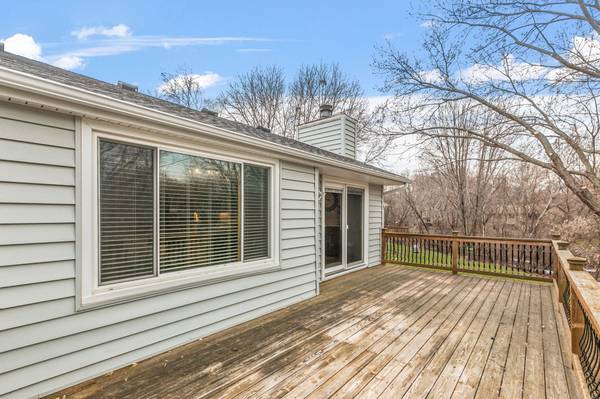 17017 Glencoe CIR Lakeville, MN 55044