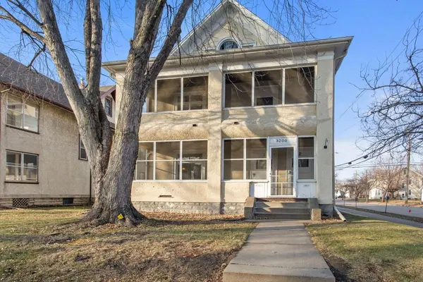 3200 29th AVE S, Minneapolis, MN 55406