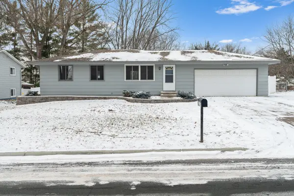 3365 Donald AVE, Eagan, MN 55121