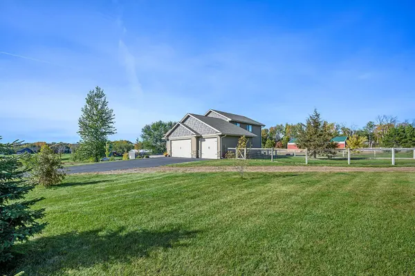 11318 281st AVE NW, Zimmerman, MN 55398