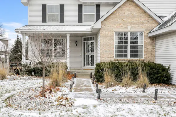 13807 Firelight WAY, Apple Valley, MN 55124