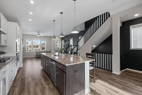 8067 Arrowwood LN N, Maple Grove, MN 55369