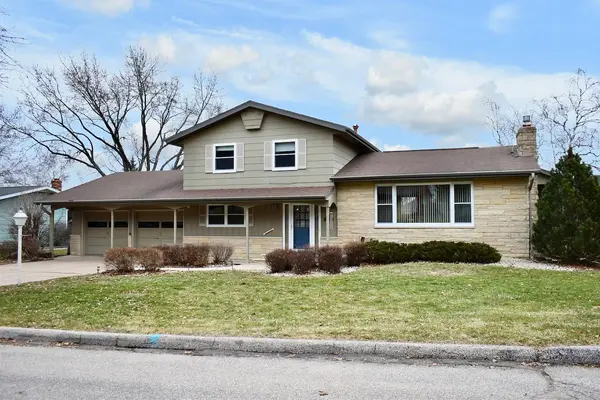 1660 Valley View DR, Winona, MN 55987