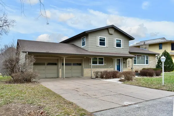 1660 Valley View DR, Winona, MN 55987