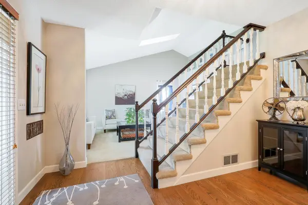4081 Northview TER, Eagan, MN 55123