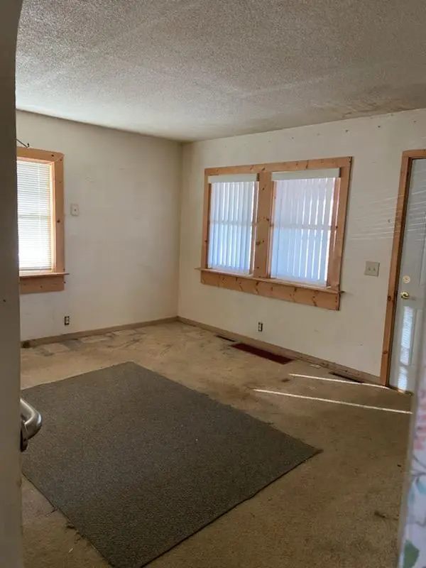 303 NW California ST, Brownsdale, MN 55918