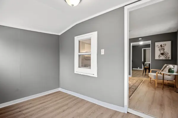 563 Hatch AVE, Saint Paul, MN 55117