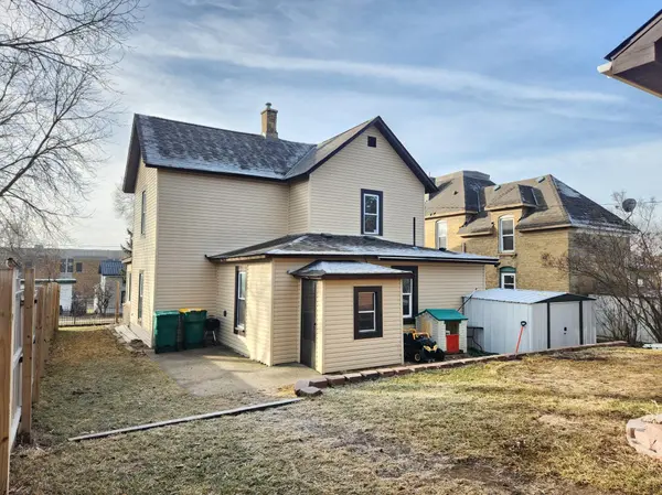 205 Boulevard AVE NE, Montgomery, MN 56069