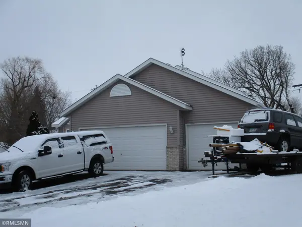 5502 Lambert AVE NE, Albertville, MN 55301
