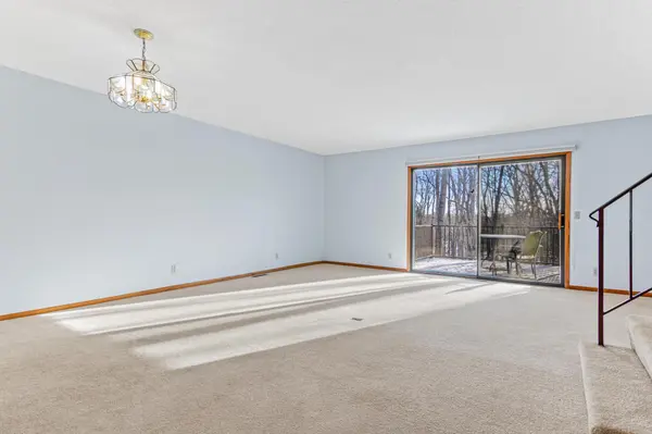 4 E Ridge RD, Circle Pines, MN 55014