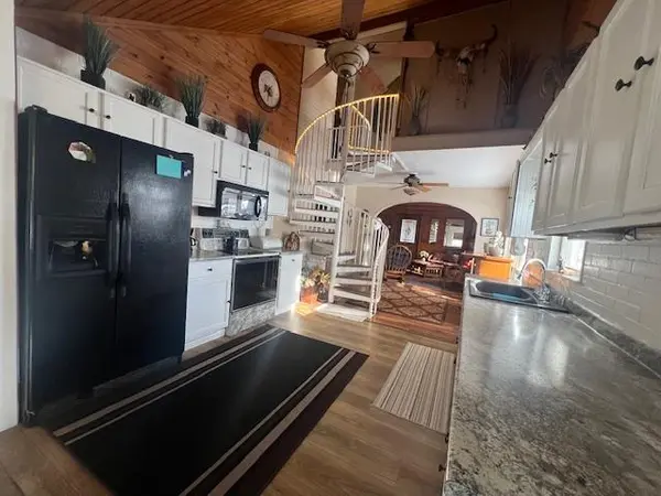 2718 4th ST SE, Austin Twp, MN 55912