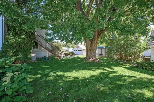 333 1/2 W 2nd, Waconia, MN 55387