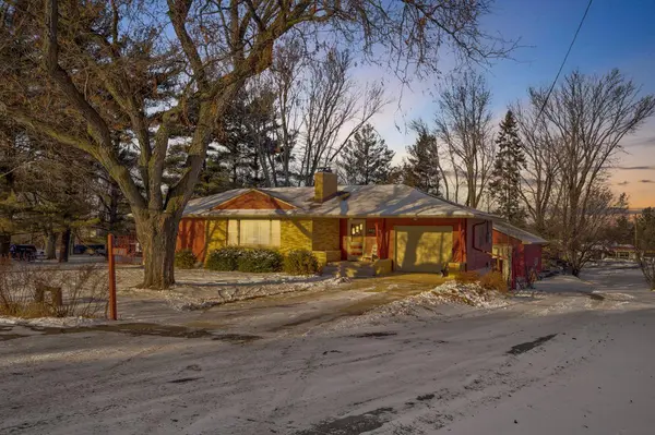 1812 Jefferson RD, Northfield, MN 55057