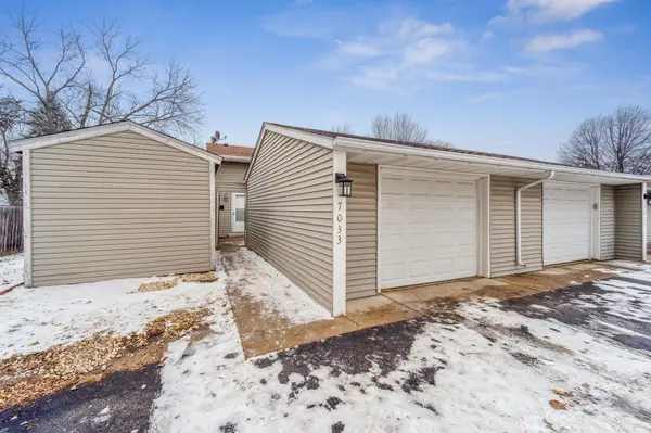 7033 146th Street CT, Apple Valley, MN 55124