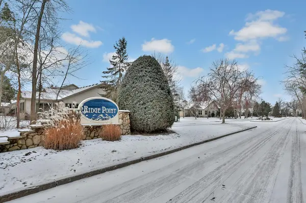 27760 Woodland DR, Chisago City, MN 55013