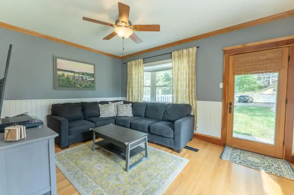 208 Harriet ST N, Stillwater, MN 55082