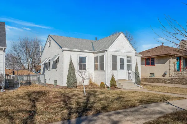 701 36 1/2 AVE NE, Minneapolis, MN 55418