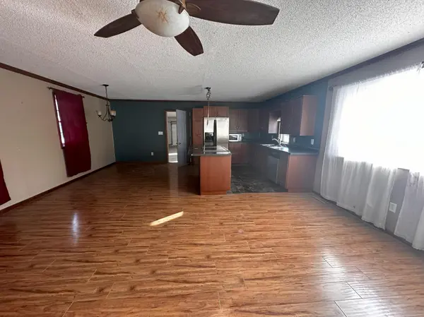 221 Frink AVE SW, Faribault, MN 55021