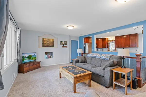 17461 Blackfoot ST NW, Andover, MN 55304