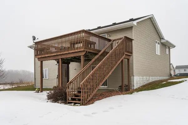 807 Robert ST SE, Stewartville, MN 55976