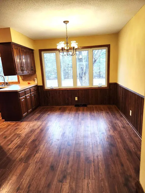 109 5th AVE S, Isanti, MN 55040
