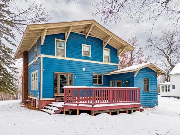 301 Lakeview BLVD, Coleraine, MN 55722