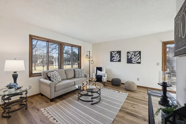 5305 84th CT N, Brooklyn Park, MN 55443