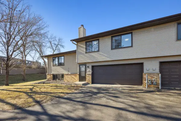 5305 84th CT N, Brooklyn Park, MN 55443