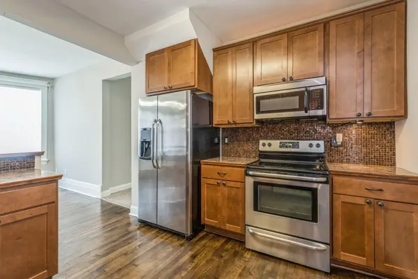 696 James AVE, Saint Paul, MN 55102