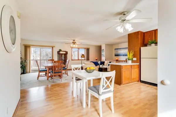 6206 Marlen CIR SE, Prior Lake, MN 55372