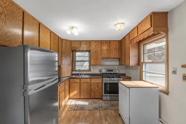 5882 Carlson ST, Shoreview, MN 55126